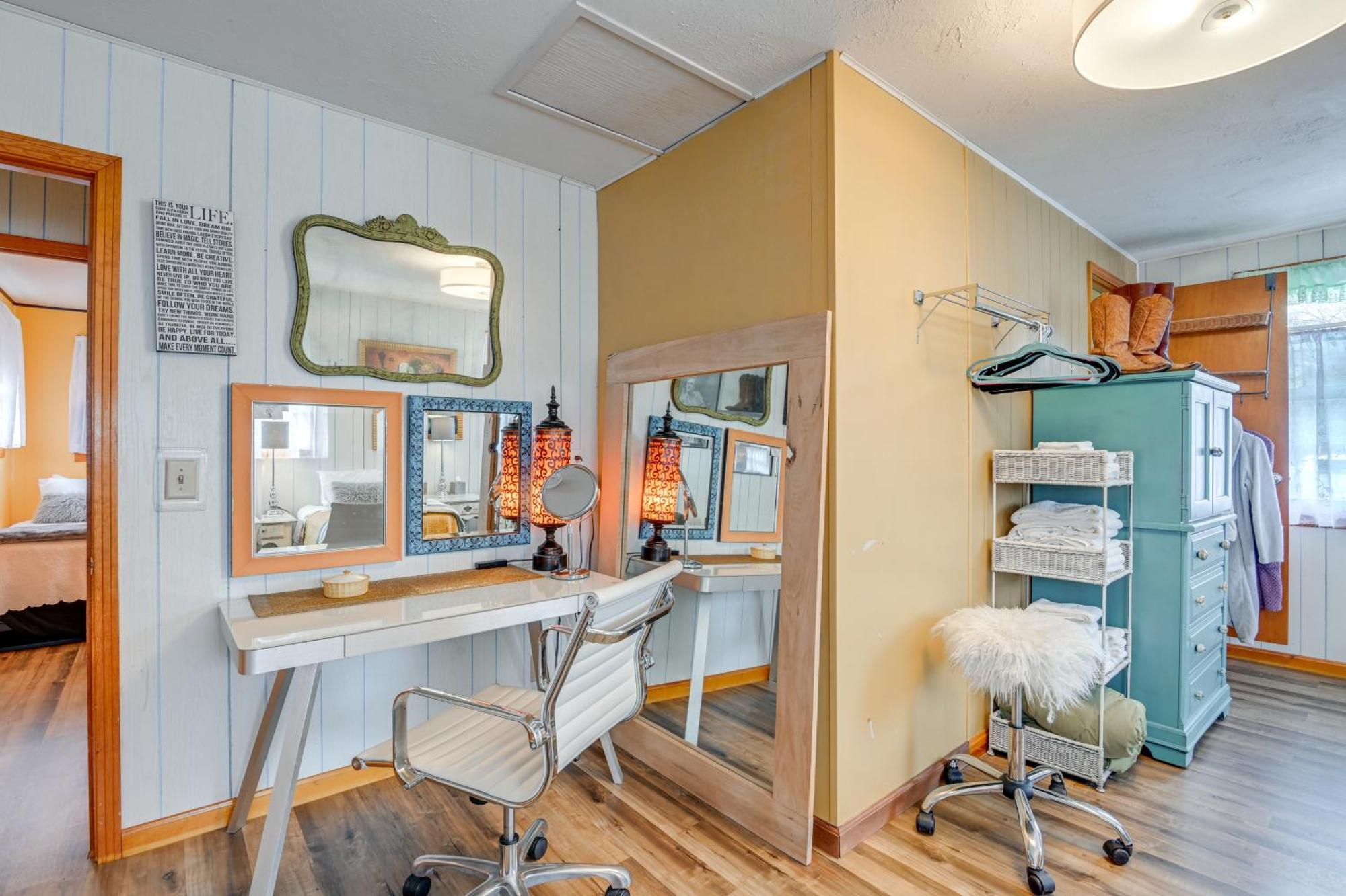 6 Mi To Downtown 70S-Themed Home In Nashville! Extérieur photo