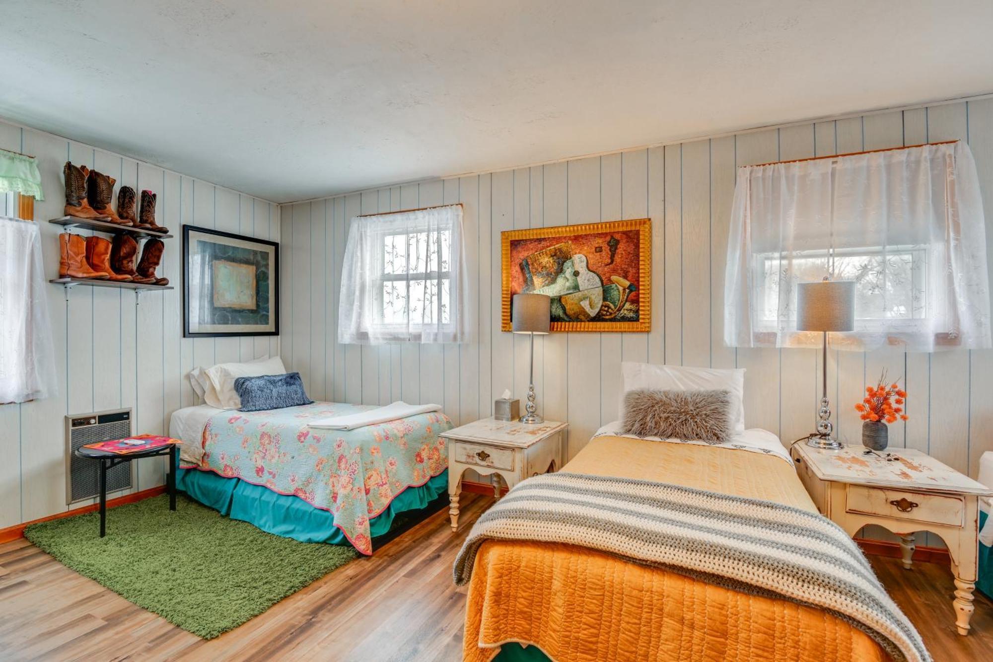 6 Mi To Downtown 70S-Themed Home In Nashville! Extérieur photo