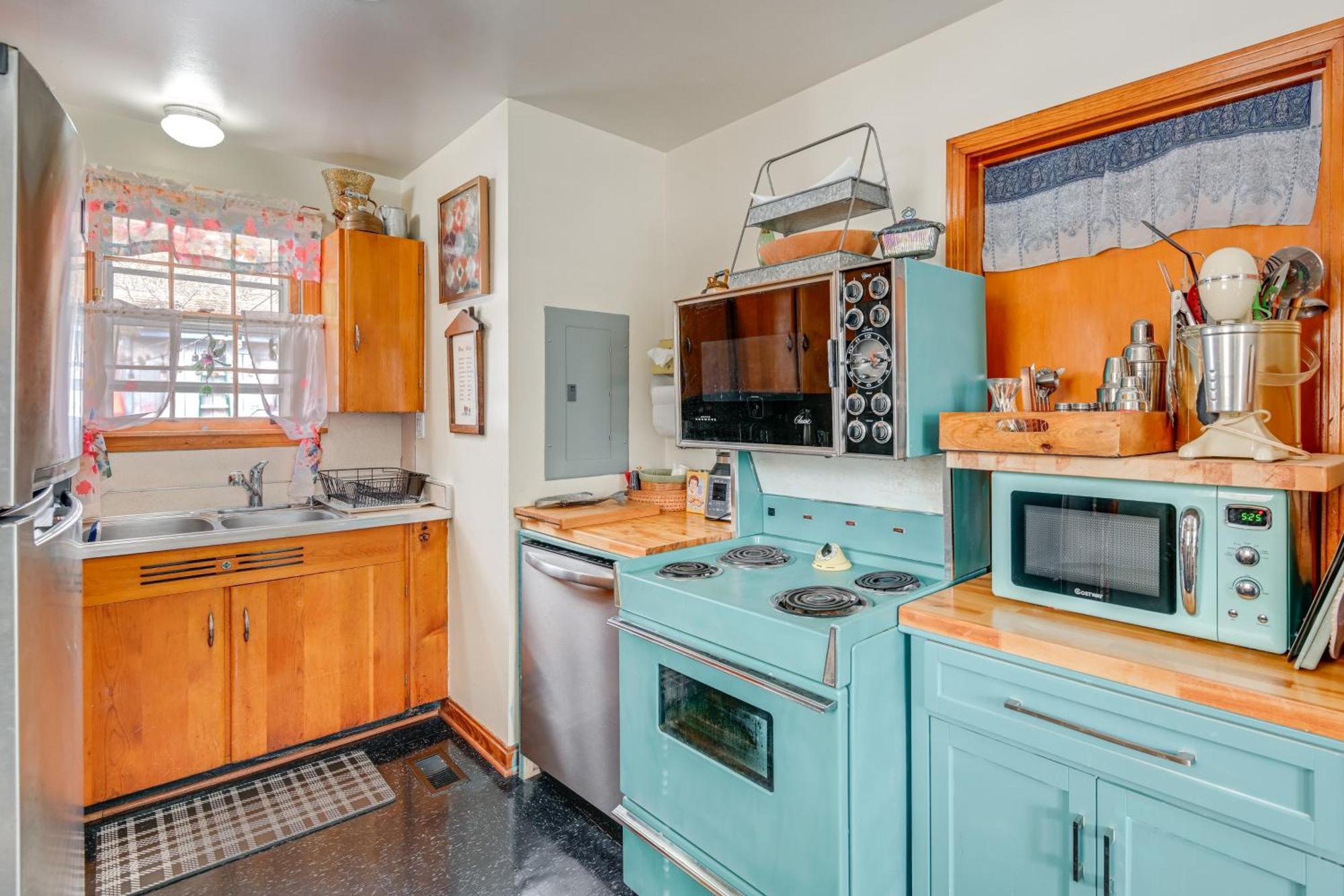6 Mi To Downtown 70S-Themed Home In Nashville! Extérieur photo