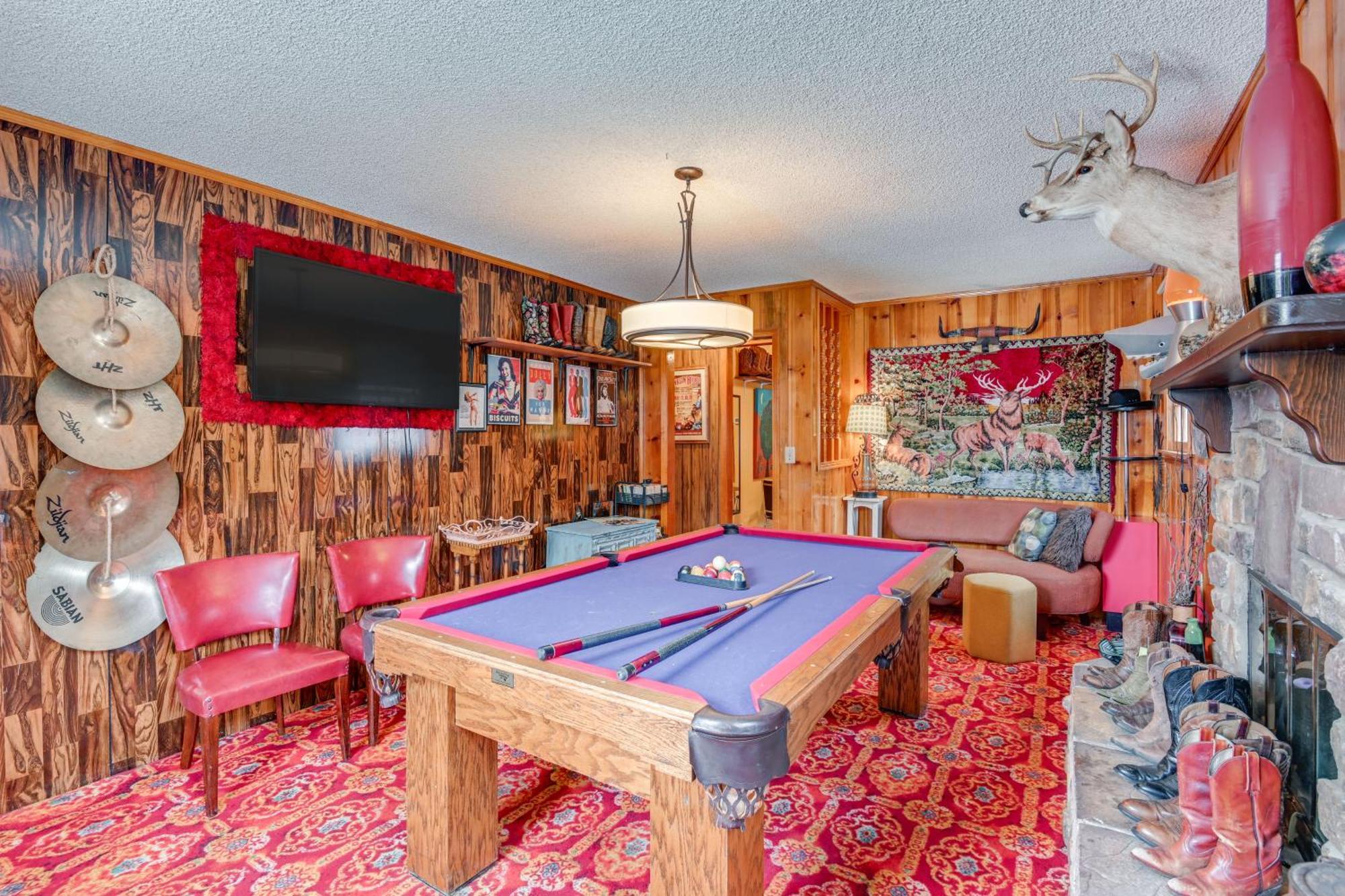6 Mi To Downtown 70S-Themed Home In Nashville! Extérieur photo